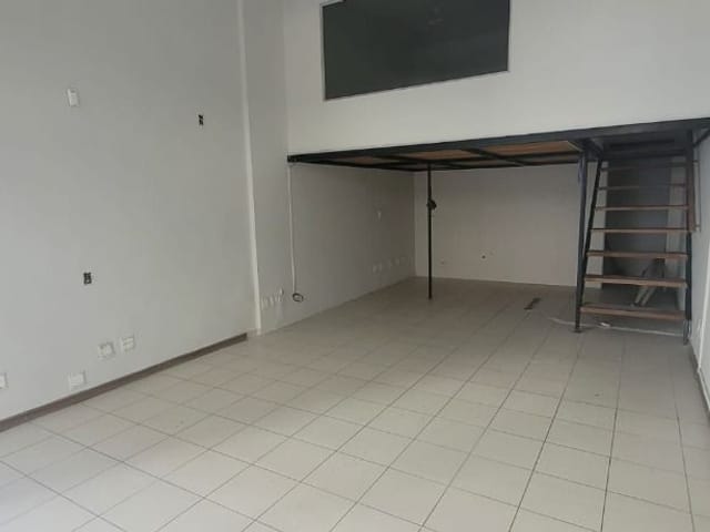Foto do Loja - Loja para alugar, 40 m² por R$ 2.060,00/mês - Centro - Itajubá/MG | MOHALLEM e LOPES CORRETAGEM E ADMINISTRACAO DE IMOVEIS LTDA