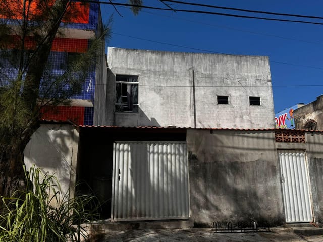 Loja à venda, no bairro Jardim Miramar em Rio das Ostras