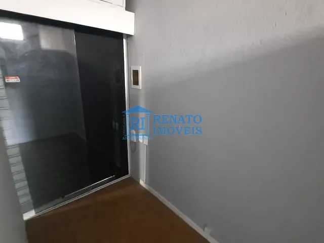 Loja para alugar, no bairro Centro em Maricá