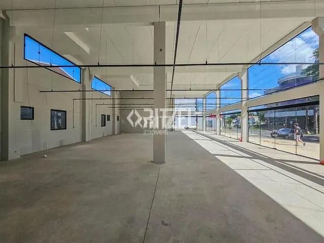 Loja com 350m², para alugar, no bairro Rondônia em Novo Hamburgo