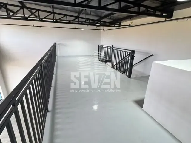 Loja com 180m², para alugar, no bairro Vila Souto em Bauru