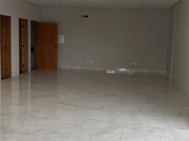 Loja para alugar, no bairro Jardim do Café em Cambé
