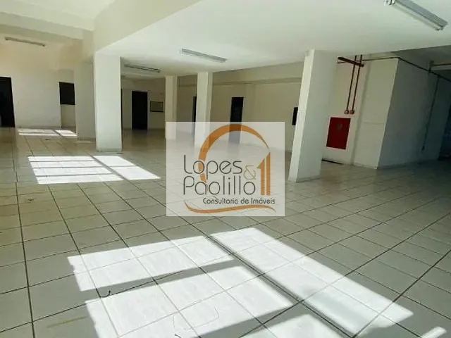 Loja com 750m², para alugar, no bairro Centro em Atibaia