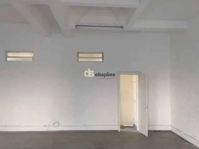 Loja para alugar, no bairro Sumaré em São Paulo