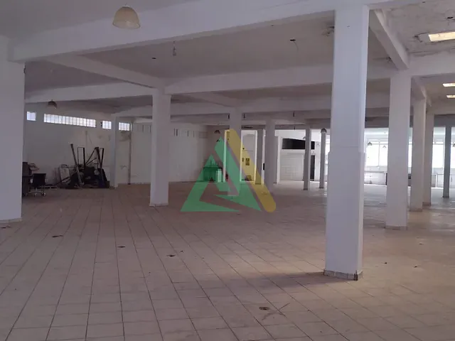 Loja com 1500m², para alugar, no bairro Centro em Mogi Mirim