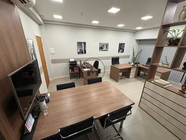 Loja à venda, no bairro Loteamento Residencial e Comercial Bosque Flamboyant em Taubaté
