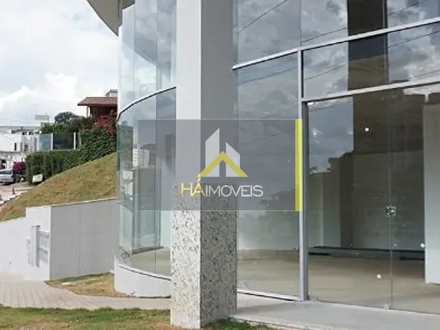 Loja com 117m², para alugar, no bairro Santa Lúcia em Belo Horizonte