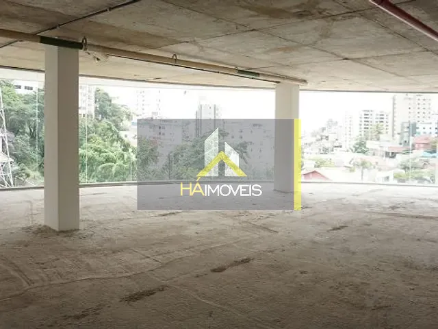 Loja com 117m², para alugar, no bairro Santa Lúcia em Belo Horizonte
