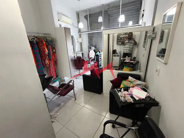Loja com 20m², para alugar, no bairro Pacheco em São Gonçalo