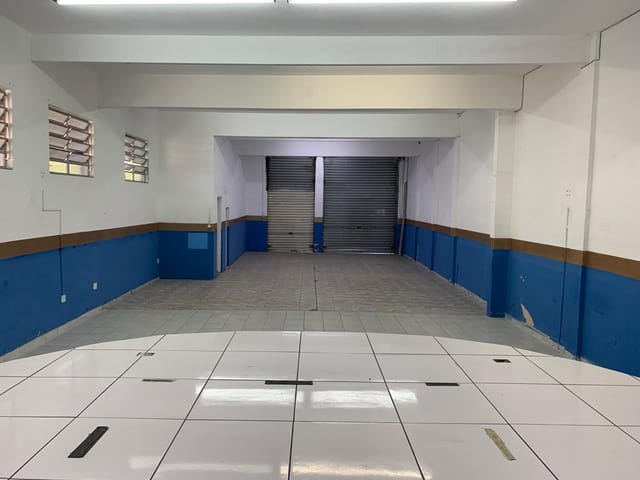 Foto do Loja - Salão para locação em Quinta da Boa Vista - Itaquaquecetuba | Imobiliária Villela Imóveis