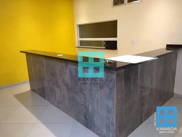 Loja com 132m², para alugar, no bairro Centro em Lins