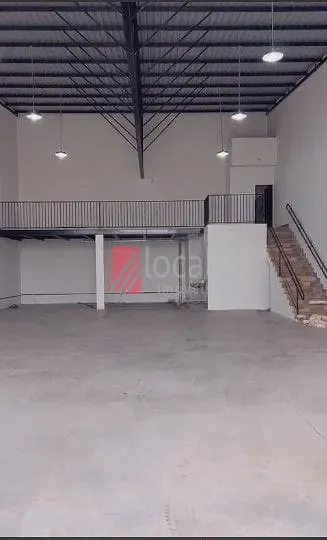 Loja / Salão / Ponto Comercial  para aluguel, 320m² — foto 1 de 1