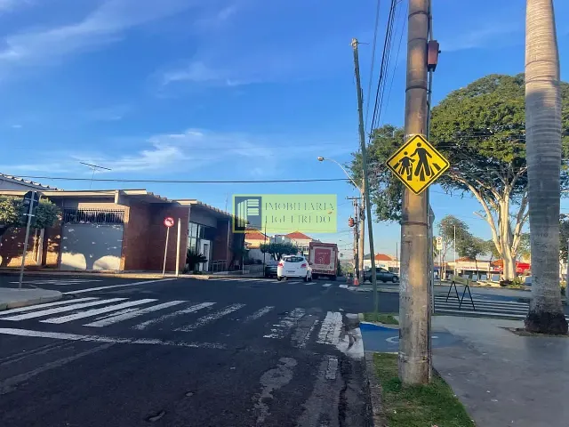 Loja com 374m², para alugar, no bairro Vila Zilda em São José do Rio Preto