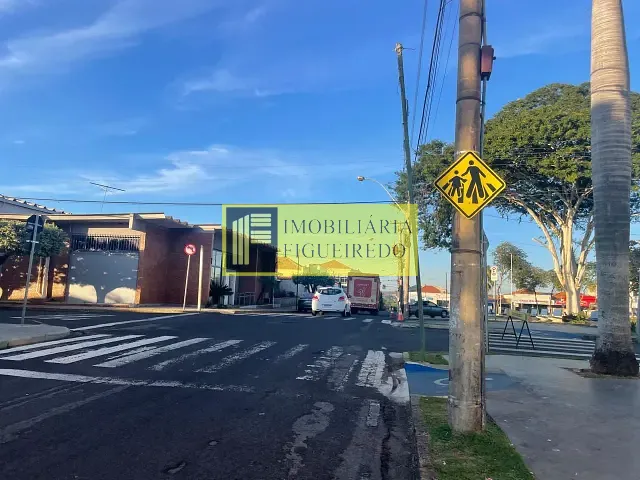 Loja com 374m², para alugar, no bairro Vila Zilda em São José do Rio Preto
