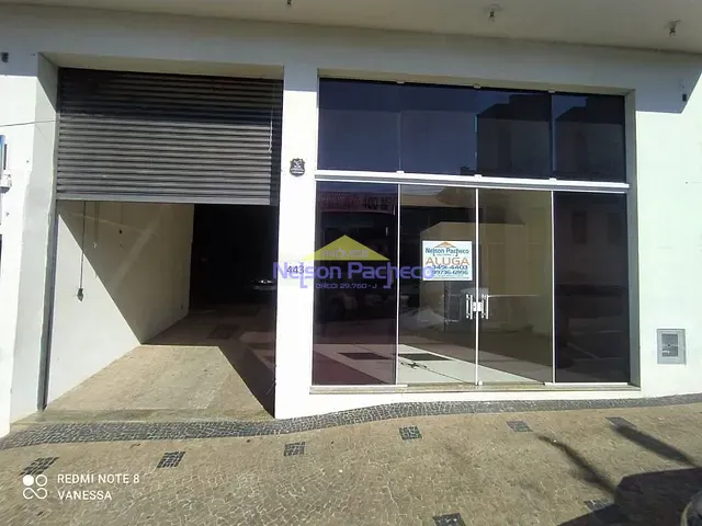 Loja com 445m², para alugar, no bairro Centro em Capivari
