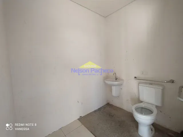 Loja com 445m², para alugar, no bairro Centro em Capivari
