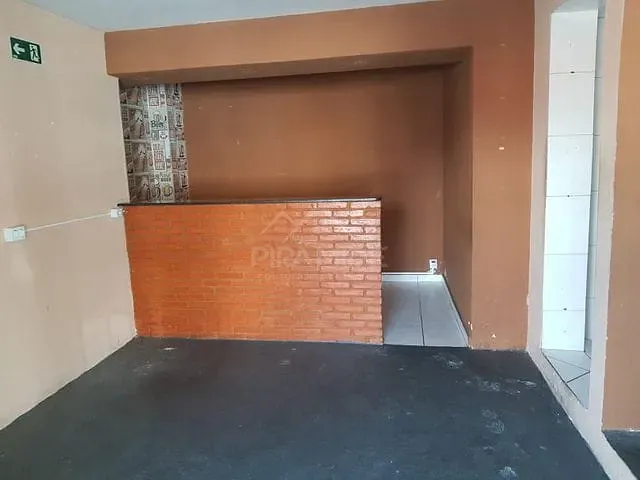 Loja com 45m², para alugar, no bairro Centro em Poços de Caldas