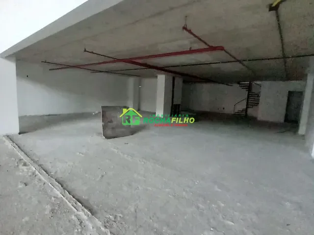 Loja com 450m², para alugar, no bairro Jóquei em Teresina