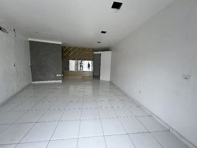 Loja com 25m², para alugar, no bairro Alto do Cruzeiro em Arapiraca