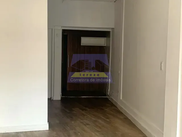 Loja para alugar, no bairro Centro em Itabira