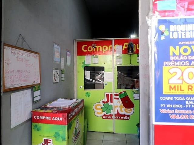 Loja à venda, no bairro Centro em Juiz de Fora