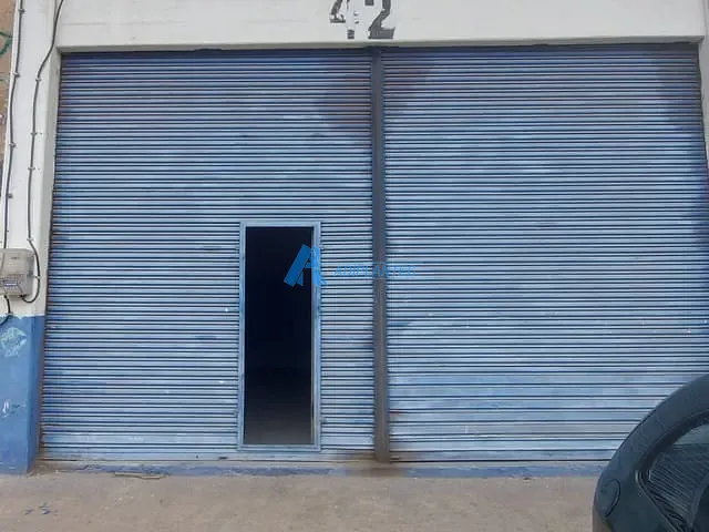 Loja com 36m², para alugar, no bairro Penha Circular em Rio de Janeiro