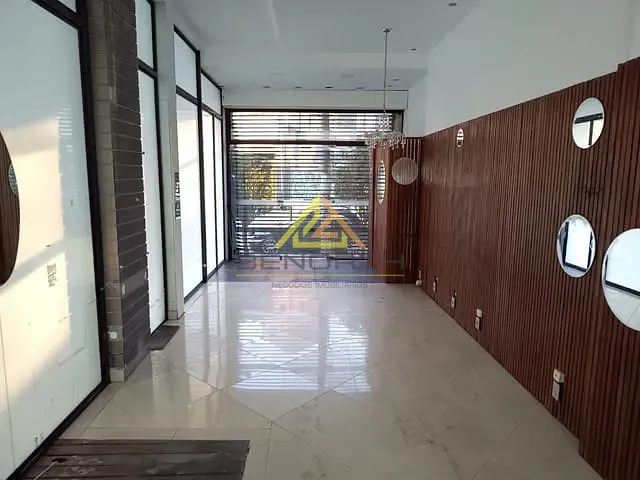Loja com 90m², para alugar, no bairro Pinheiros em São Paulo