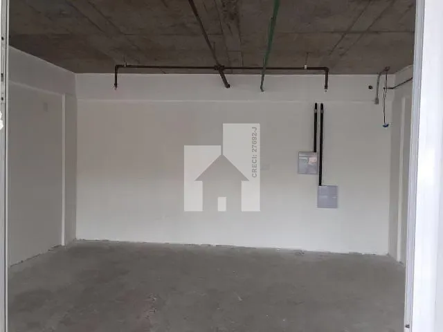 Loja à venda, no bairro Chácara Urbana em Jundiaí