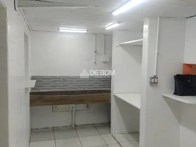 Ponto com 88m², para alugar, no bairro Jardim Filipino em Poços de Caldas
