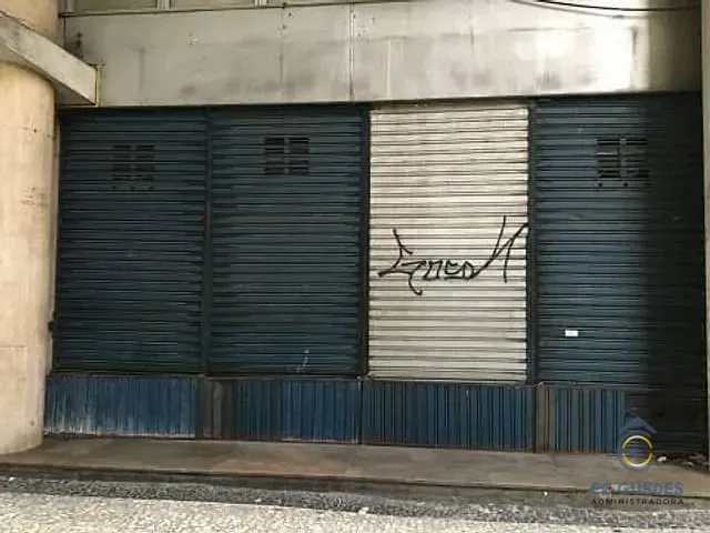 Loja à venda ou para alugar, no bairro Centro em Rio de Janeiro