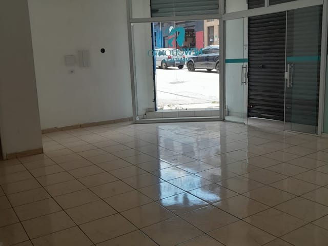 Loja para alugar, no bairro Jardim Brasil (Zona Norte) em São Paulo