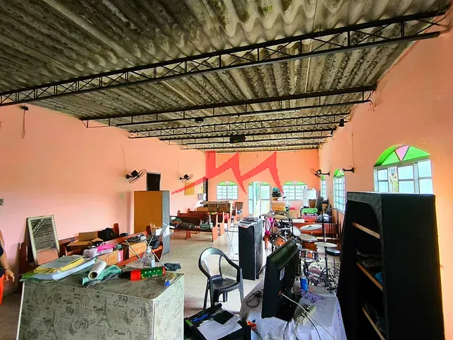 Loja com 360m², para alugar, no bairro Vila Gabriela (Manilha) em Itaboraí
