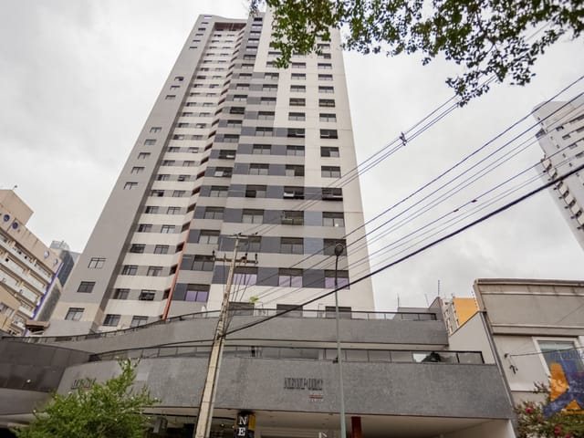 Loja para alugar, no bairro Centro em Curitiba