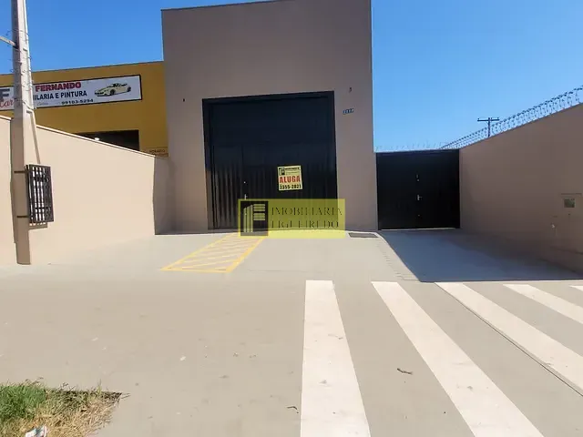 Loja com 200m², para alugar, no bairro Residencial Jardim Antonieta em São José do Rio Preto