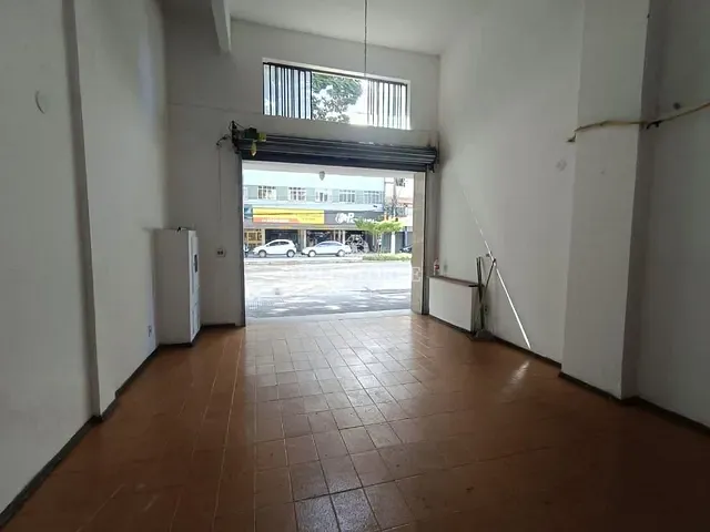 Loja com 37m², para alugar, no bairro Várzea em Teresópolis