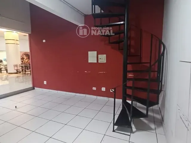 Loja com 45m², para alugar, no bairro Centro em Londrina