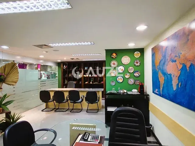 Loja com 50m², à venda, no bairro Centro em Curitiba