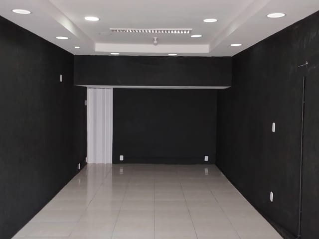 Foto do Loja - PINTAS IMÓVEIS ALUGA Loja ,Rua Dr. Francisco de Souza, 53 Centro, Rio Bonito, RJ | PINTAS IMÓVEIS
