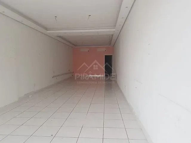 Loja com 90m², para alugar, no bairro Centro em Poços de Caldas