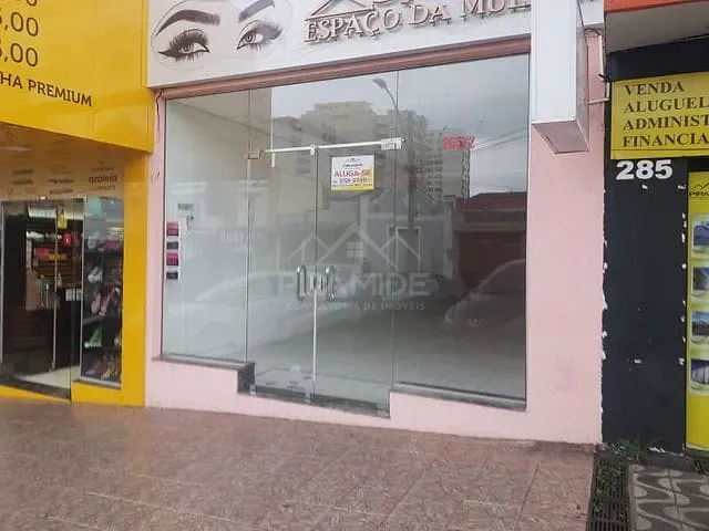 Loja com 90m², para alugar, no bairro Centro em Poços de Caldas