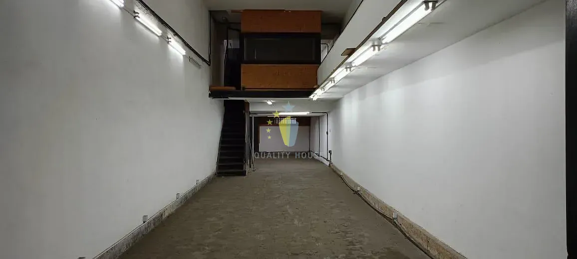 Loja-Salão, 337 m² - Foto 1