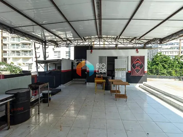 Loja com 404m², à venda, no bairro Catete em Rio de Janeiro