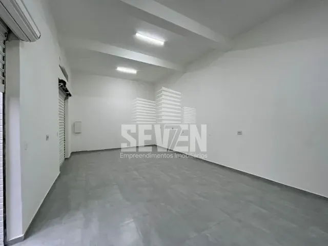 Loja com 50m², para alugar, no bairro Vila Santo Antônio em Bauru