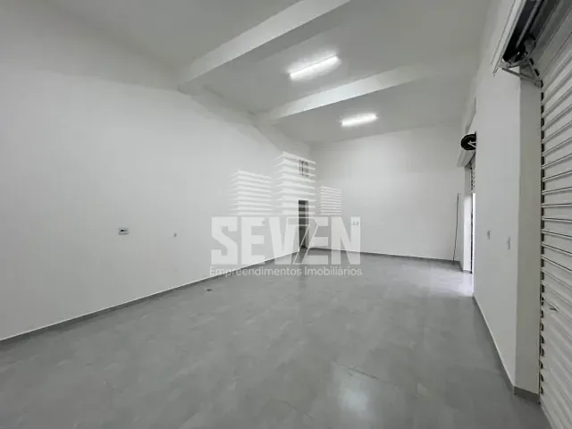 Loja com 50m², para alugar, no bairro Vila Santo Antônio em Bauru