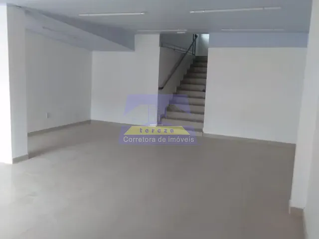 Loja para alugar, no bairro Centro em Itabira