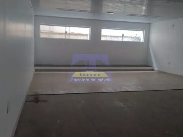 Loja para alugar, no bairro Centro em Itabira