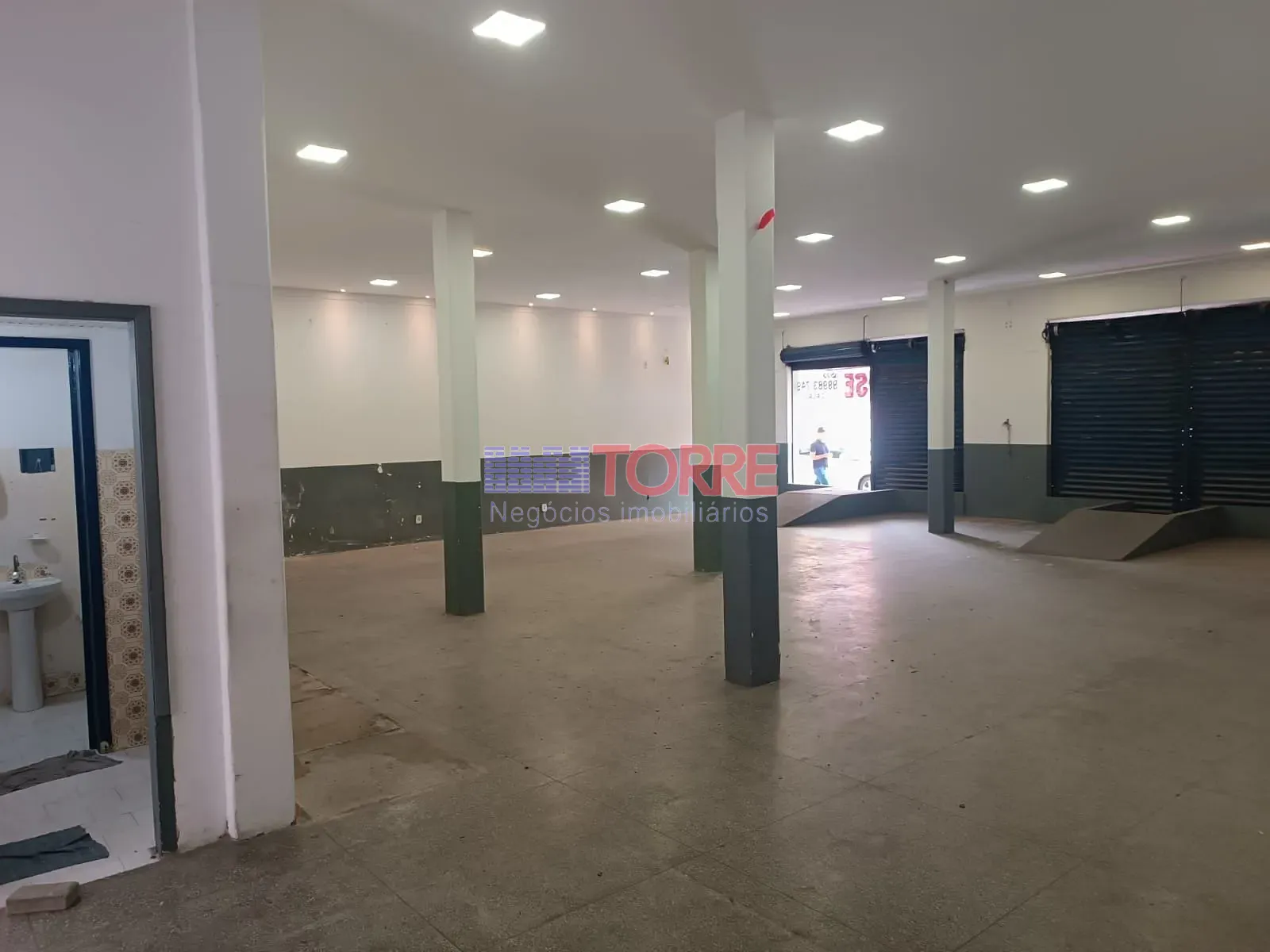 Loja-Salão, 200 m² - Foto 4