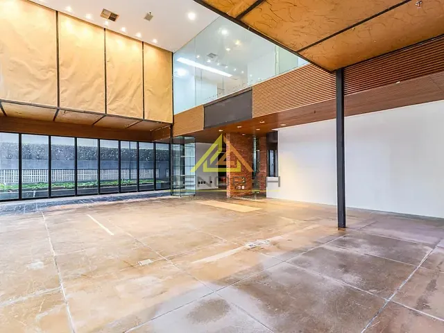 Loja com 294m², para alugar, no bairro Itaim Bibi em São Paulo
