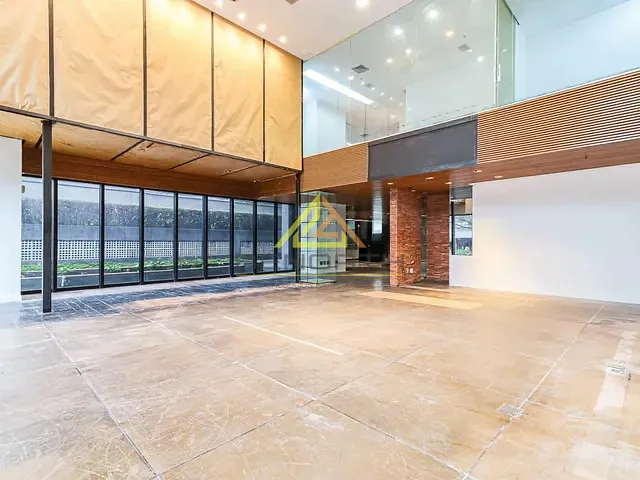 Loja com 294m², para alugar, no bairro Itaim Bibi em São Paulo