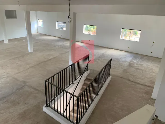 Loja para alugar, no bairro Centro em Pirassununga